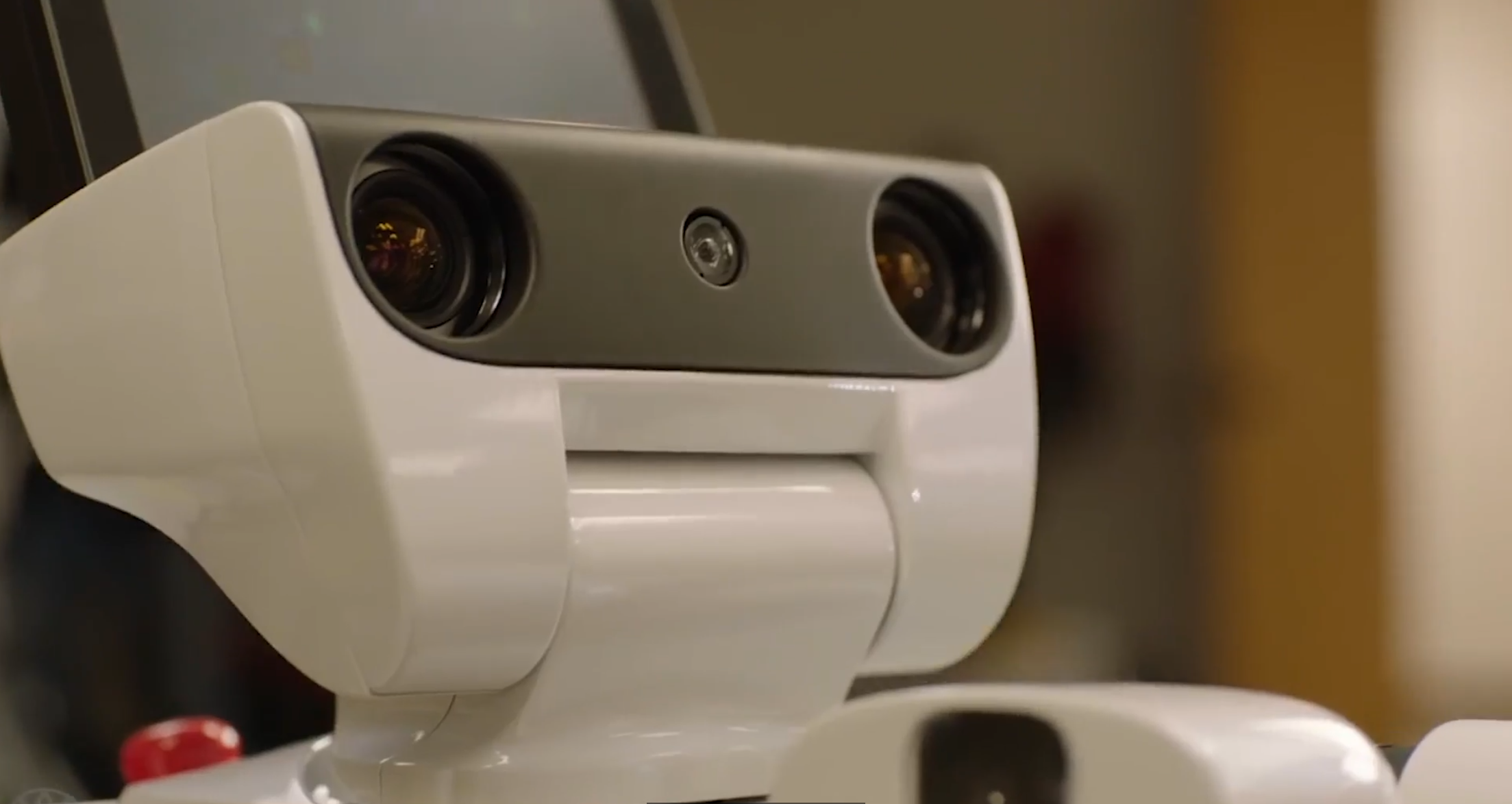 A Keen Eyed Robot Goes To Work For A Paralyzed Veteran